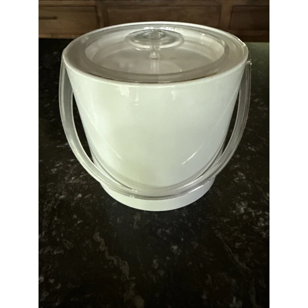 Georges Briard White Ice Bucket - MCM Mod Space Age Lucite Handle VTG